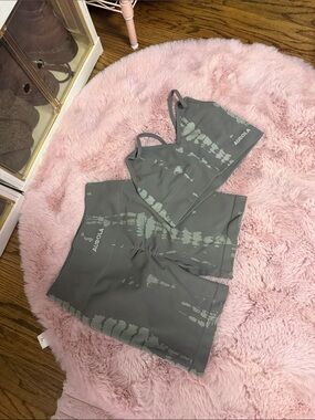 Aurora Gray Tie-Dye Two-Piece Active Set